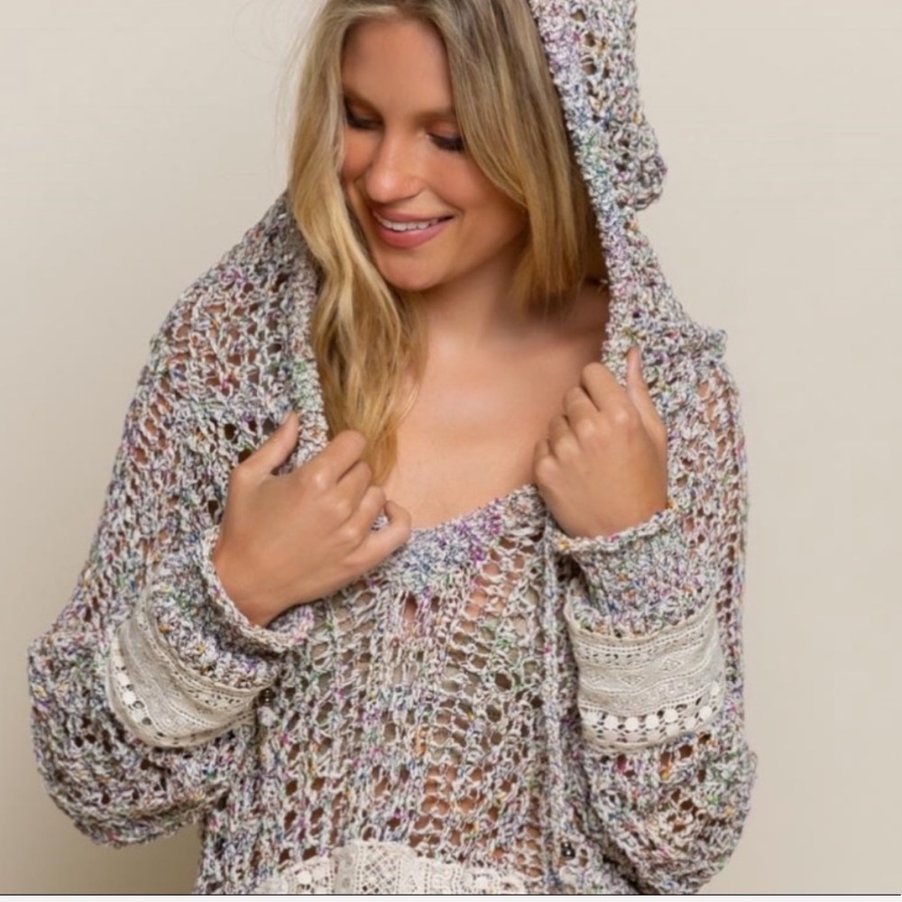 RESTOCKED!🤍RAINBOW WHEAT HOODED SWEATER - Picture 4 of 6